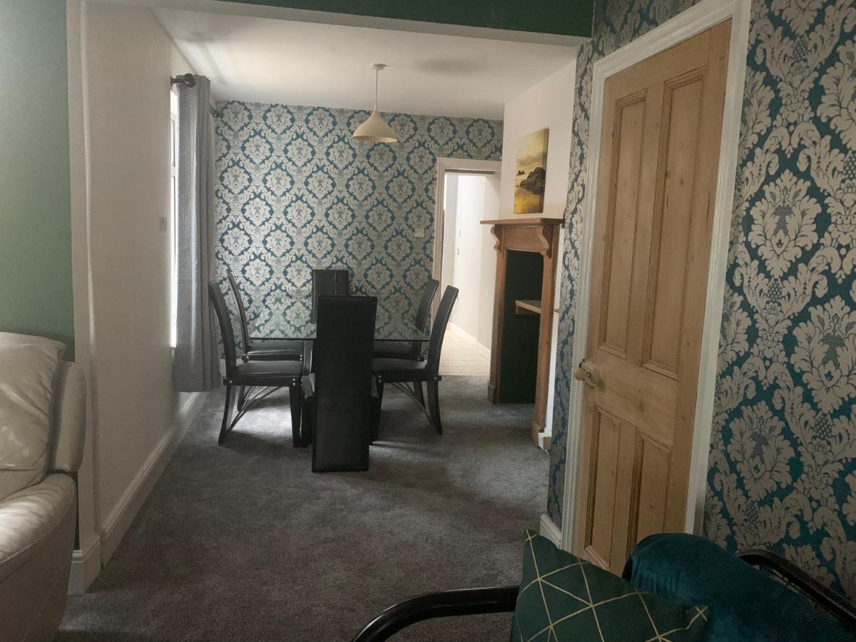 Inviting 3-bed House In Near The Lowestoft